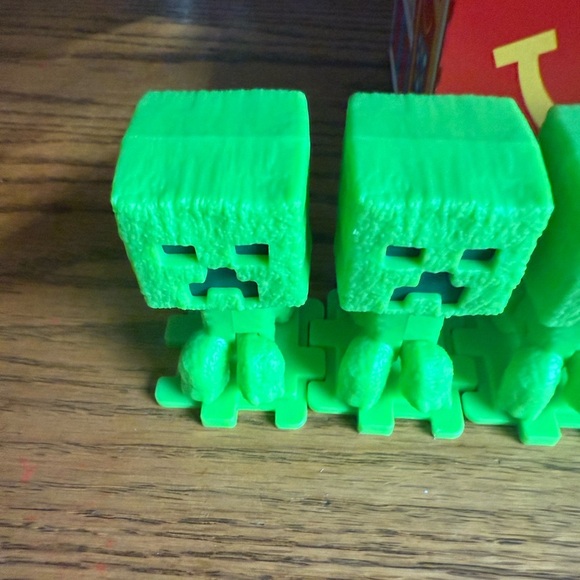 Minecraft Creeper Green Block Character Toy 7-Piece Set - Picture 5 of 9